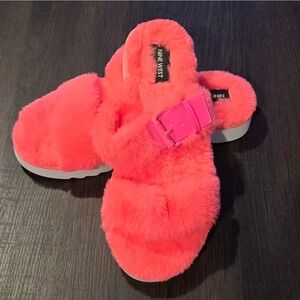 Nine West Slides Neon Pink Funkie Furry Sandal Size M/8 Valentine's Gift for Her